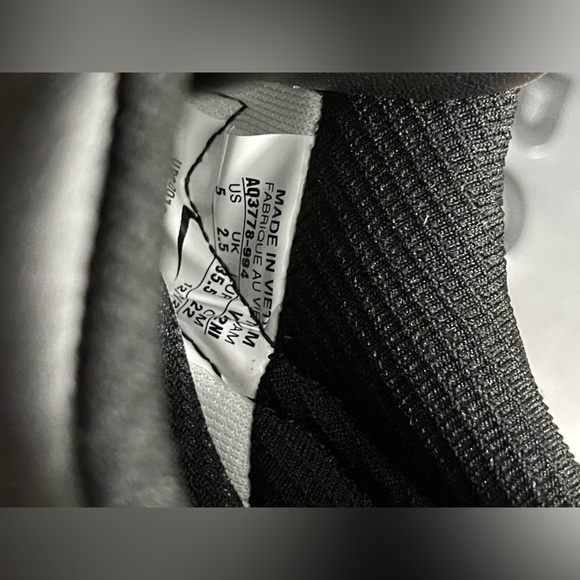 NWT Custom Limited Edition Nike AF1’s Wmn Size 5 - Picture 12 of 12